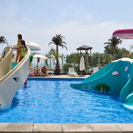 Wnb Beach Pool & Spa Mamaia Nord דירה Năvodari