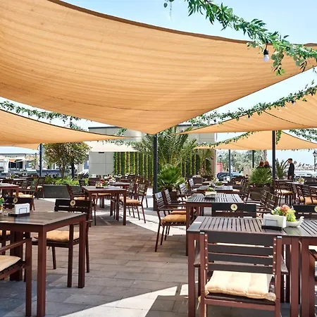 Wnb Beach Pool & Spa Mamaia Nord *