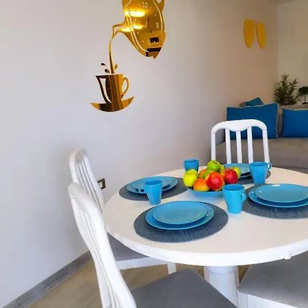 Wnb Beach Pool & Spa Mamaia Nord Navodari